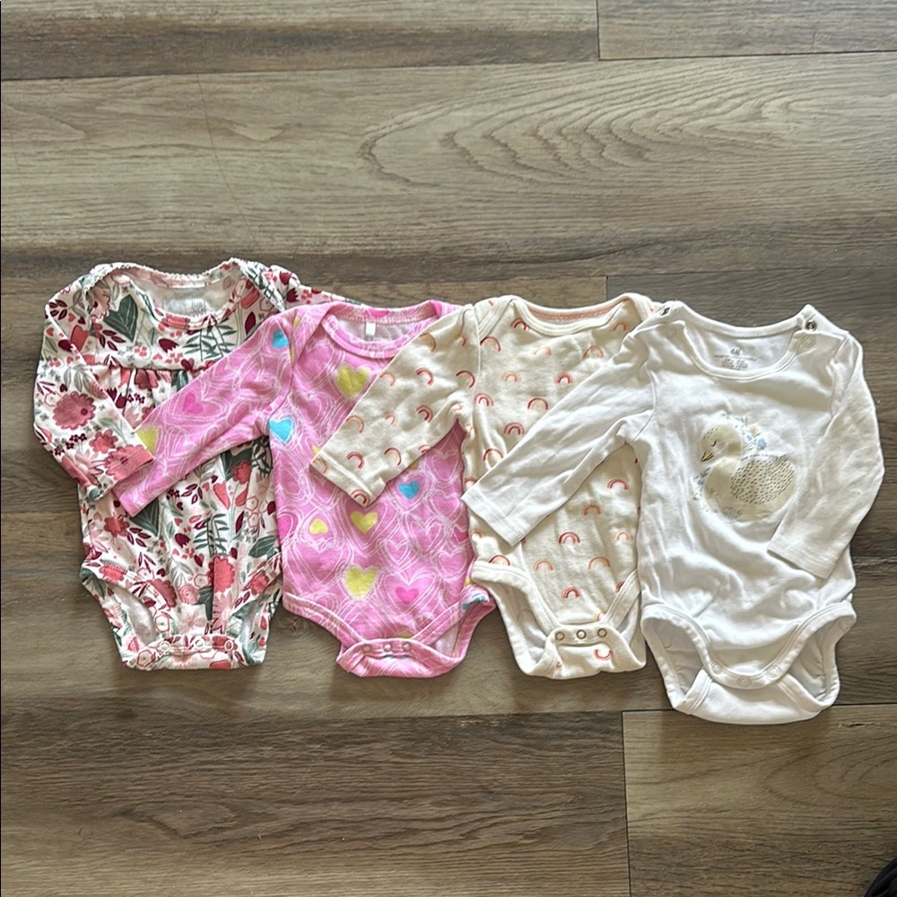 Neutral Pink Baby Girl Long Sleeve Onesie Piece Set Lot 0-3 Clothes Bodysuits